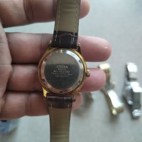 西铁城 镀金机械表 上弦 正常工作。