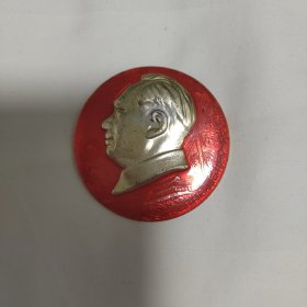 九大纪念毛主席像章