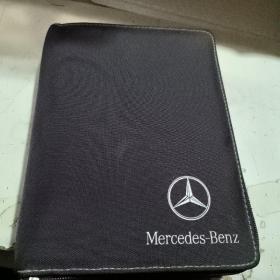Mercedes-Benz M-Class Owner'sManual  全英文版梅赛德斯奔驰M级轿车用户手册等共3册附外套