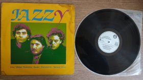 jazzy  黑胶唱片LP12寸
单张不包邮。多买多优惠。谢谢。