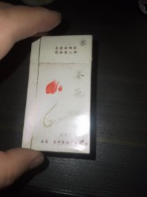 茶花烟标烟盒