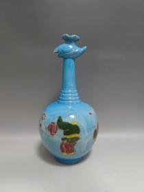 清定窑鸡头瓶。婴戏图。直径14cm 高28.5cm。