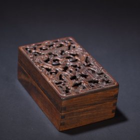 旧藏 花梨木镂空雕龙纹盖盒