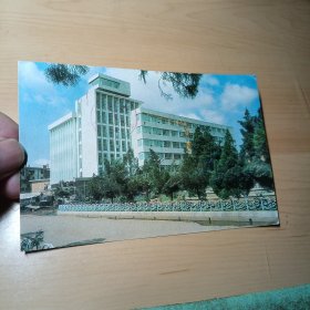 明信片–昆明工学院 基础课楼（1985年12月，写给北京工业学院32831班 黎斌）