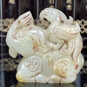 旧藏和田玉手把件，通体满工手工雕刻