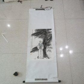 苏州著名画家、中国工艺美术大师一一张晓飞，人物画立轴：李超然造像。69x46cm，全新，精装裱。＜右下角贴一标签：特邀作品一一应某一书画展之邀的参展作品＞真迹，保真。