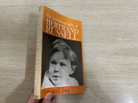 The Autobiography of Bertrand Russell，1872-1914  罗素自传，卷一（全套3卷），1971年老版书。董桥：我那幾年有空必讀，讀完再讀，寫人寫事真好看，害我忘了琢磨造句的本事。余光中：在现代哲学家中，论思路之明晰，文笔之流畅，罗素罕见其匹。他的等身著作，除了专门如《数学探原》者之外，大多深入浅出，可以使一般读书人得益。也就因此，他几乎是我最常拜读的思想家