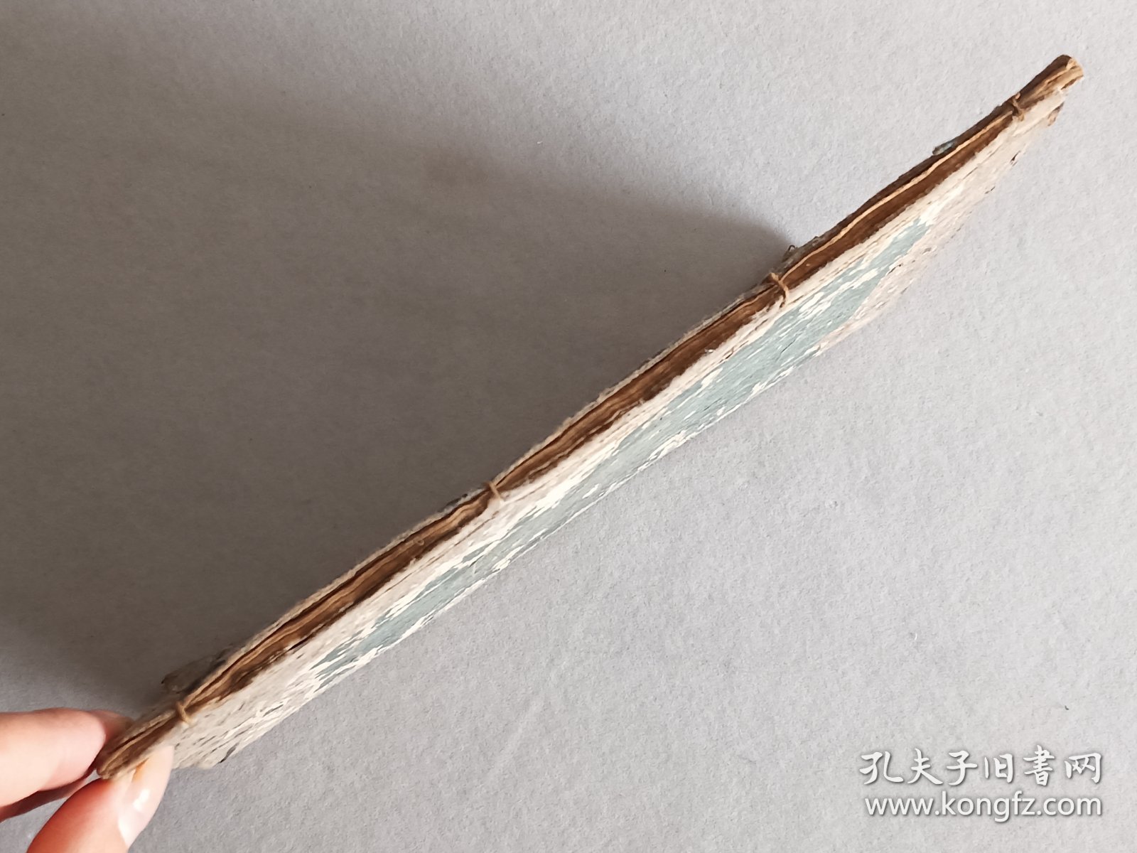 日本《星儿谦仓山》卷三，线装木版和刻本 品相如图
