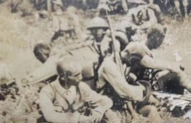 民国时期侵华日本军队俘虏的国民党士兵照片，8.5x6厘米