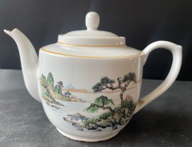 博山陶瓷厂烧制湖光山色茶壶