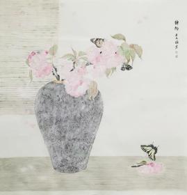 保真书画，张雅君   68X68cm
       中国工笔画学会会员，山东省美术家协会会员、中国画人物画艺术委员会委员，山东省中国画学会理事，山东省青年美术家协会理事，东营市美术家协会理事05。