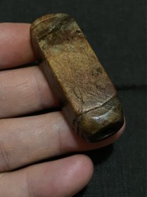 良渚文化大孔方琮 长方形乐子