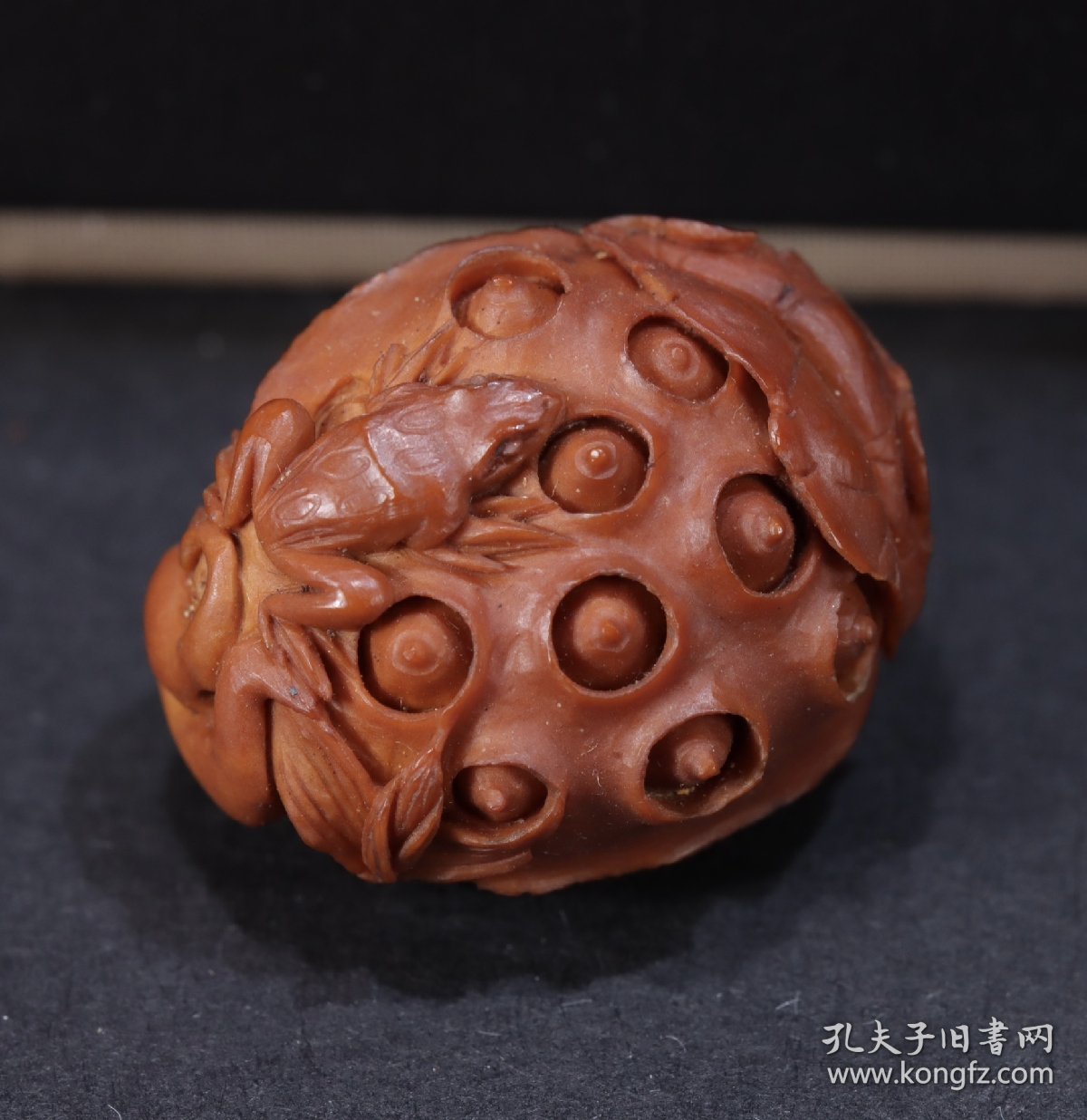 多子多孙橄榄核雕莲蓬青蛙莲蓬
