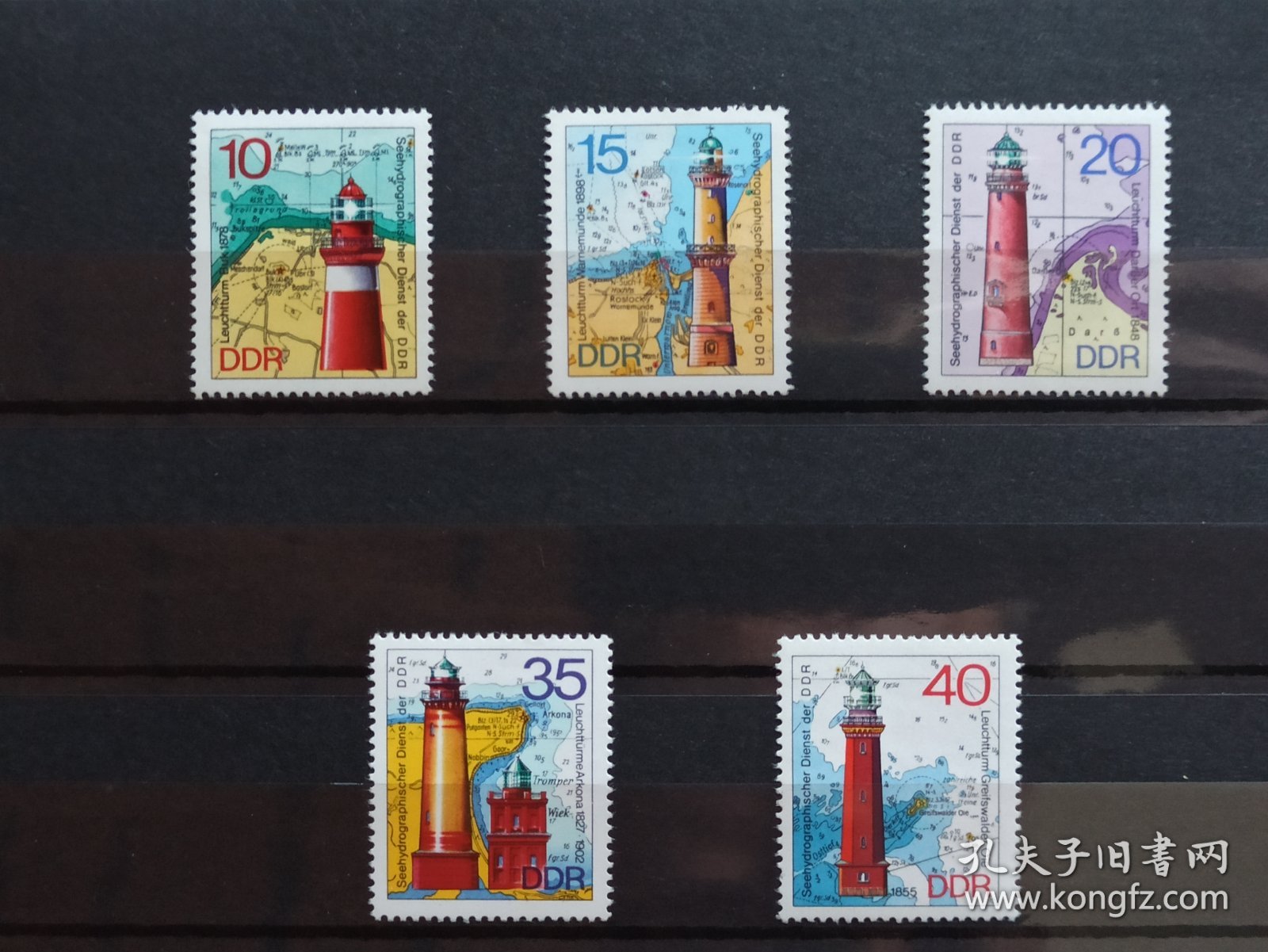 东德邮票灯塔5全新，原胶无贴。