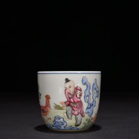 清乾隆粉彩贾昌斗鸡鸡缸杯御题铭文