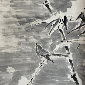 罕见！日本地方名家中浜松香1901年醉后所作，雪竹小鸟图，纸本绫裱，骨质轴头（少一盖片），画心97*30，作者情况见于《北国人物志》，曾为《金城胜览图志》作插图画，其作品罕见，实可宝之