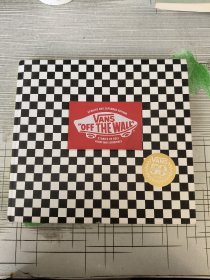 Vans: Off the Wall (50th Anniversary Edition)