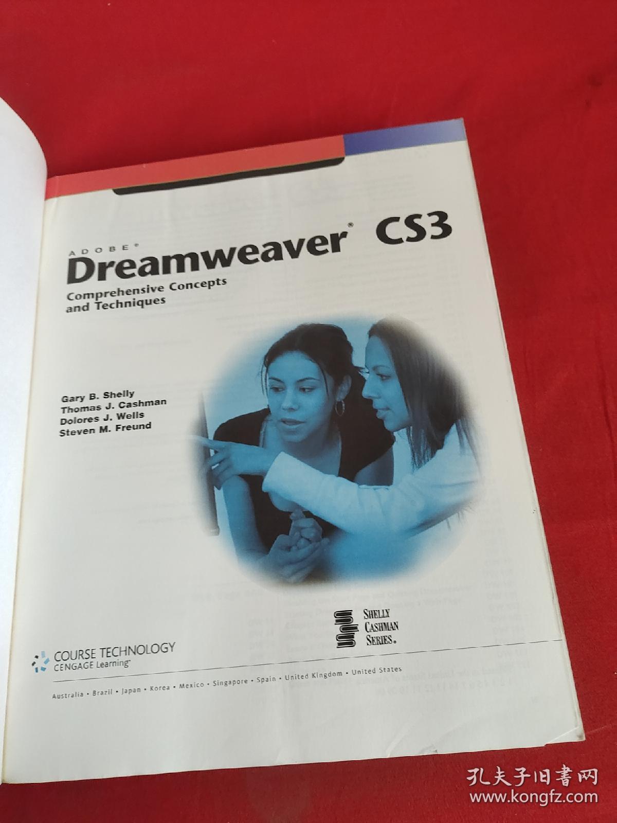 Adobe Dreamweaver CS3: Comprehensive Conce...     （大16开） 【详见图】