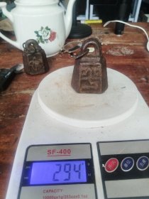 篆体公平二字铁秤砣！如图所示按图发货！完整无缺！篆体！官砣。字体非常漂亮！