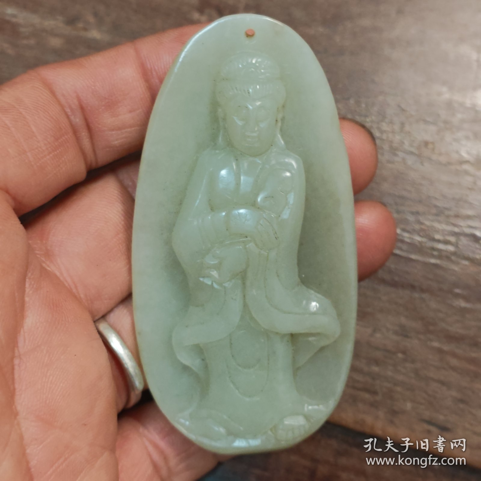 和田玉观音挂件一个有缘喜欢的来放漏出