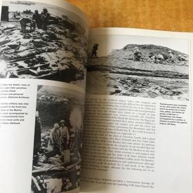 OSPREY PUBLISHING; IWO JIMA 1945 The Marines raise the flag on Mount Suribachi 1945年，硫磺岛海军陆战队在折钵山升起国旗【英文原版 平装16开 书名以图为准 品好看图】