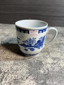 90年代，青花山水茶杯