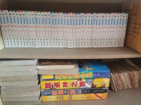 机器猫 哆啦A梦(64开本，一套45册，缺13、23、39)本套42本合售，平均5元一本，包邮！