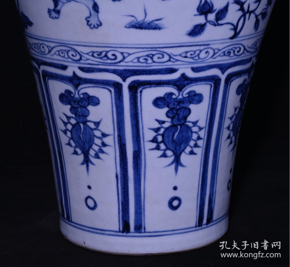 旧藏 元青花鬼谷子下山人物故事纹梅瓶 高49×25厘米