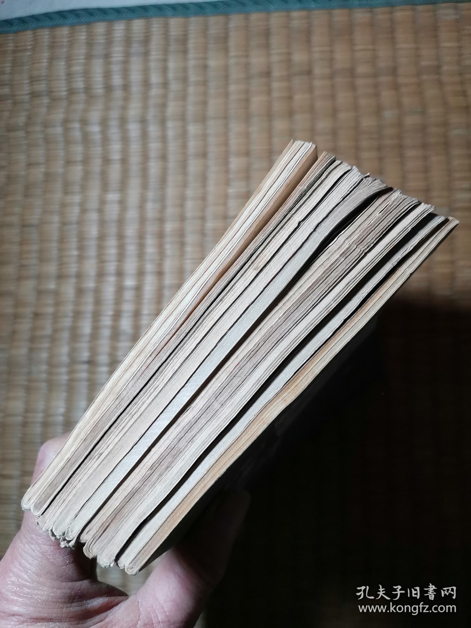 小学语文阅读文库第七辑全10册【第一册选墙报委员.第二册小骑兵.第三册野葡萄.第四册落难荒岛.第五册百鸡宴活捉座山雕，第六册我们和爱尔莎一家，第七册：小小的金项链，第八册鄂温克人与火的故事，第九册布克的奇遇.第十册石门寨！