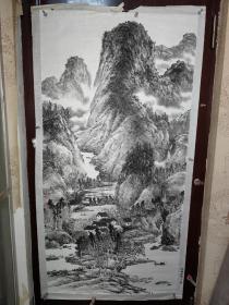 张明基，广东南海人，著名岭南画派画家。现任江门市恩平温泉乐园、惠州市龙门温泉董事总经理。