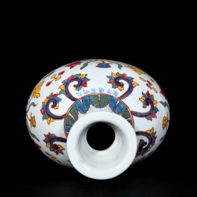 明宣德五彩连年有余纹扁瓶;32x24厘米