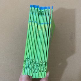 典范英语8 第1-17册 【缺少第4,16册，共15本合售，附一张光盘】