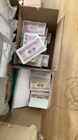 早期福彩奖券100对200张300，500对1000张1200，1000对2000张2000，通打议价