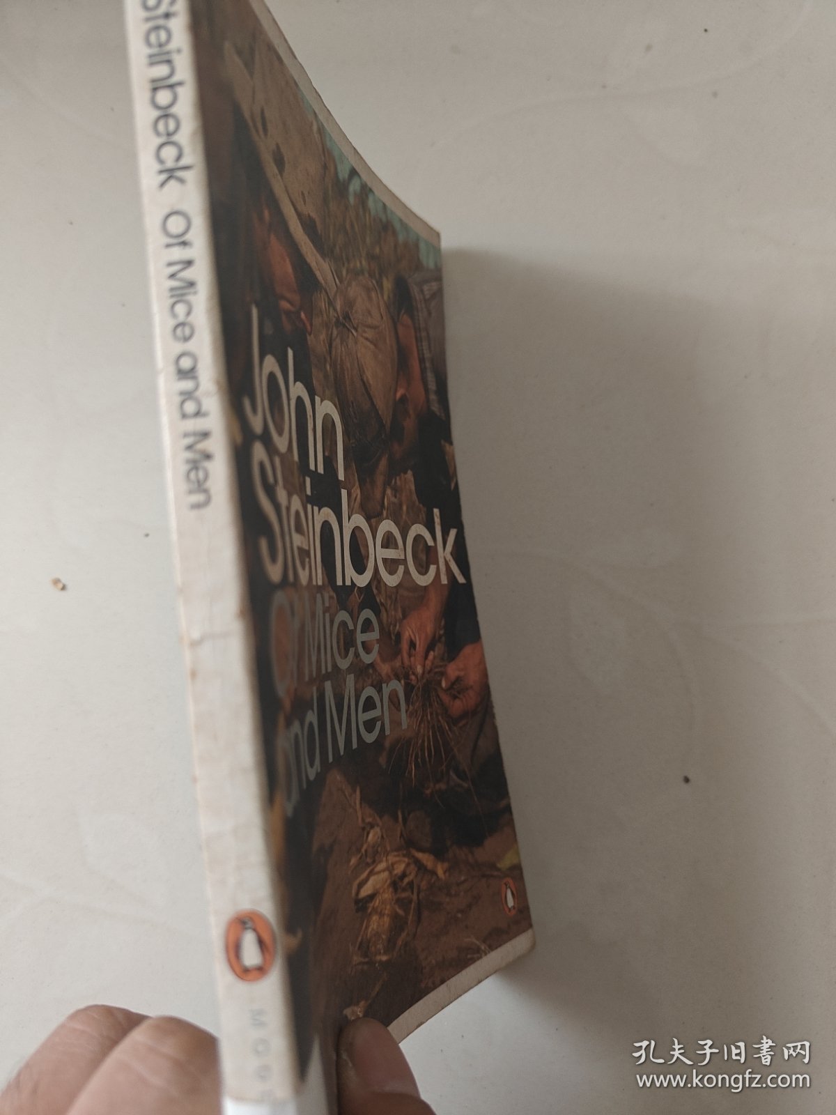 JOHN STEINBECK University. She John Steinbedk Newsletter andOf Mice and Men With an Introduction by Susan Shillinglaw