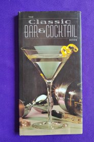 英文原版   THE  CLASSIC BAR  G  COCKTAIL  BOOK   经典鸡尾酒