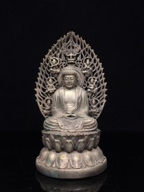 旧藏铜鎏銀带背光释迦牟尼佛像，做工精美，包浆厚重，宽11cm高20cm厚8.5cm，重约0.8公斤