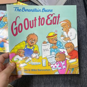 The Berenstain Bears Go Out to Eat