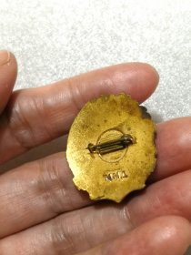 苏联章，