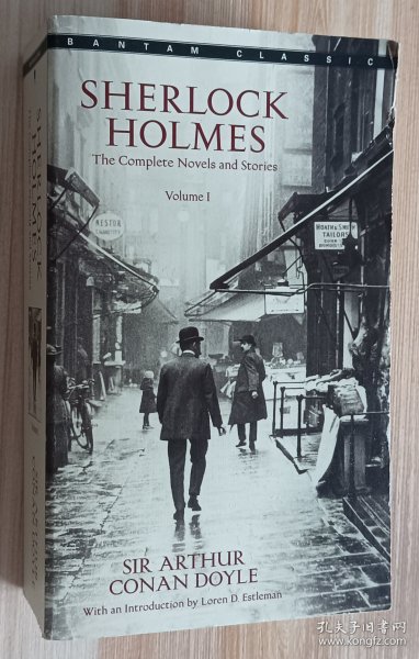 Sherlock Holmes：The Complete Novels and Stories Volume I