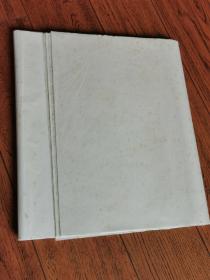 回流90年代老纸，四尺对开。试用，生宣，自然二分熟，质地绵软，适合写条幅作品，外围几张带黄斑。约135×35，共34张。