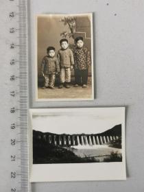 50年代三小朋友兄弟合影+1959前后，建设中的梅山水库 两张照片