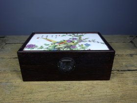 亏本捡漏处理旧藏紫檀木瓷板画盒子首饰盒锦上添花 尺寸：长26cm宽17cm高10cm 重量：1260g