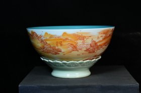旧藏乾隆年制梵红釉山水人物转心碗,—