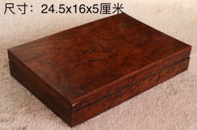 影子木文方盒，整体雕刻，整体影子木图案，保留着笔、墨、砚、盂、朱砂墨等，艳丽如新，使用皮壳明显，保存完好，尺寸如图