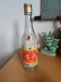 玻璃酒瓶