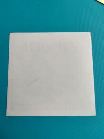 酒标 :ZHAOLU(葡萄酒)