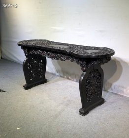 珍藏小叶紫檀高浮雕荷花条案