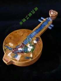 珍藏辽三彩琵琶陶瓷摆件