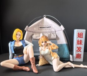 《手办二次元坐卧姿姐妹花》随赠帐篷及迷你小灯箱