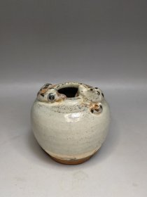 老窑瓷器，白釉蛇鼠罐。底子为老补。